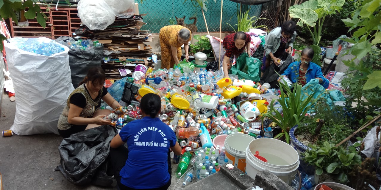 Hội LH PN Thành phố: Thúc đẩy các hoạt động giảm thiểu rác thải nhựa, vì môi trường sống xanh